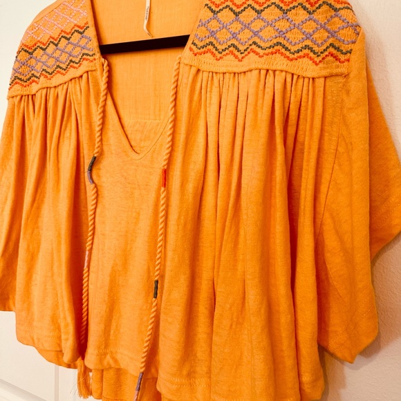 Free People top - Picture 3 of 5